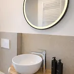 Modernes Mit Balkon & Wohlfuehl-ambiente * Augsburg